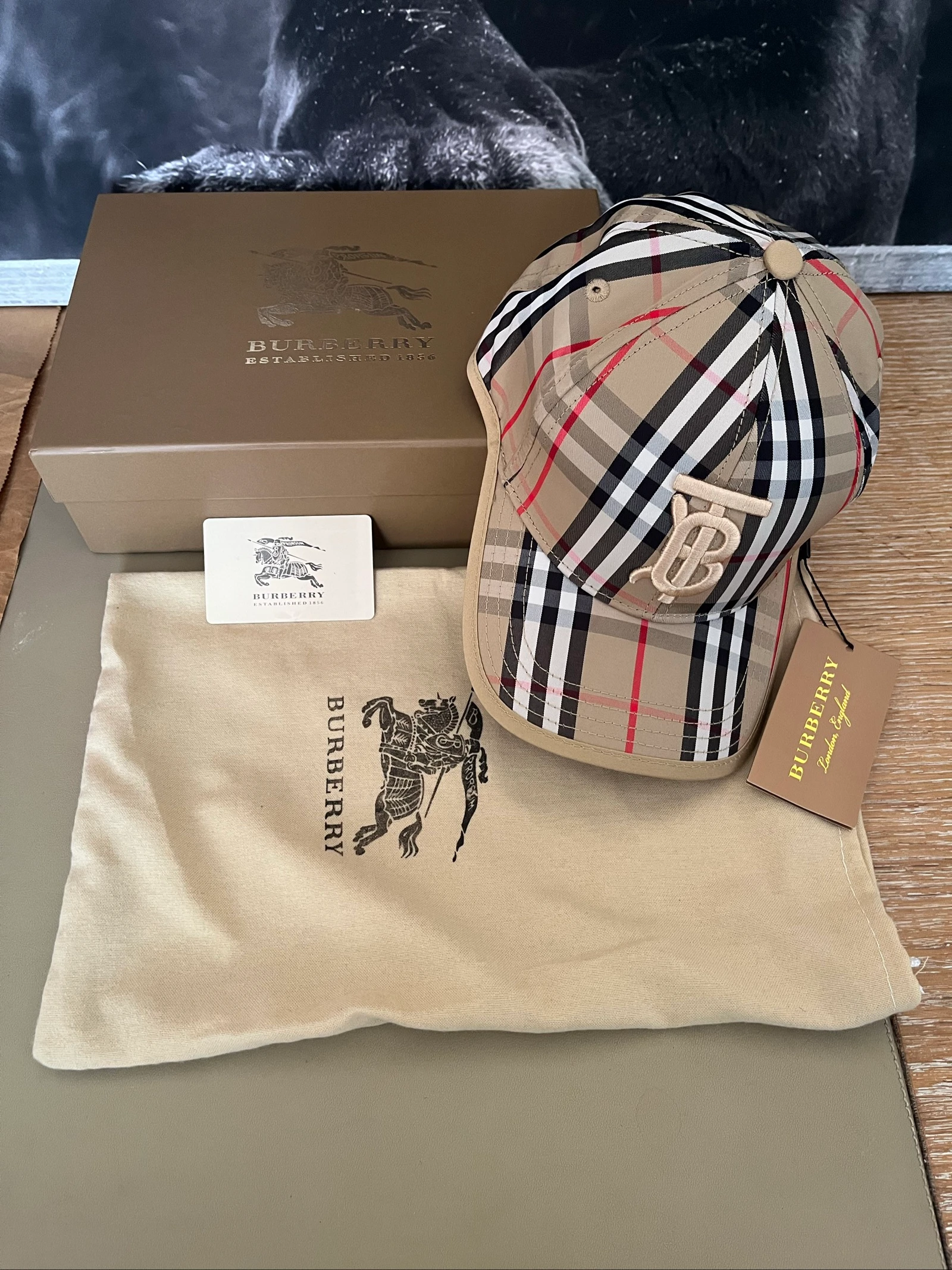 Casquette neuf 